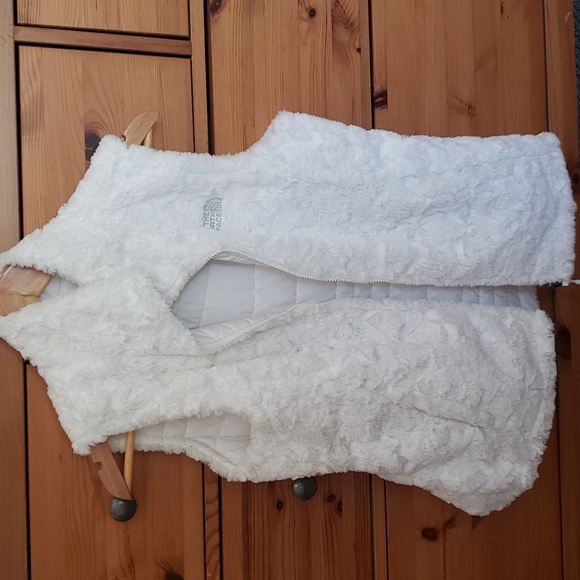 North Face Reversable Vest - Picture 4 of 6